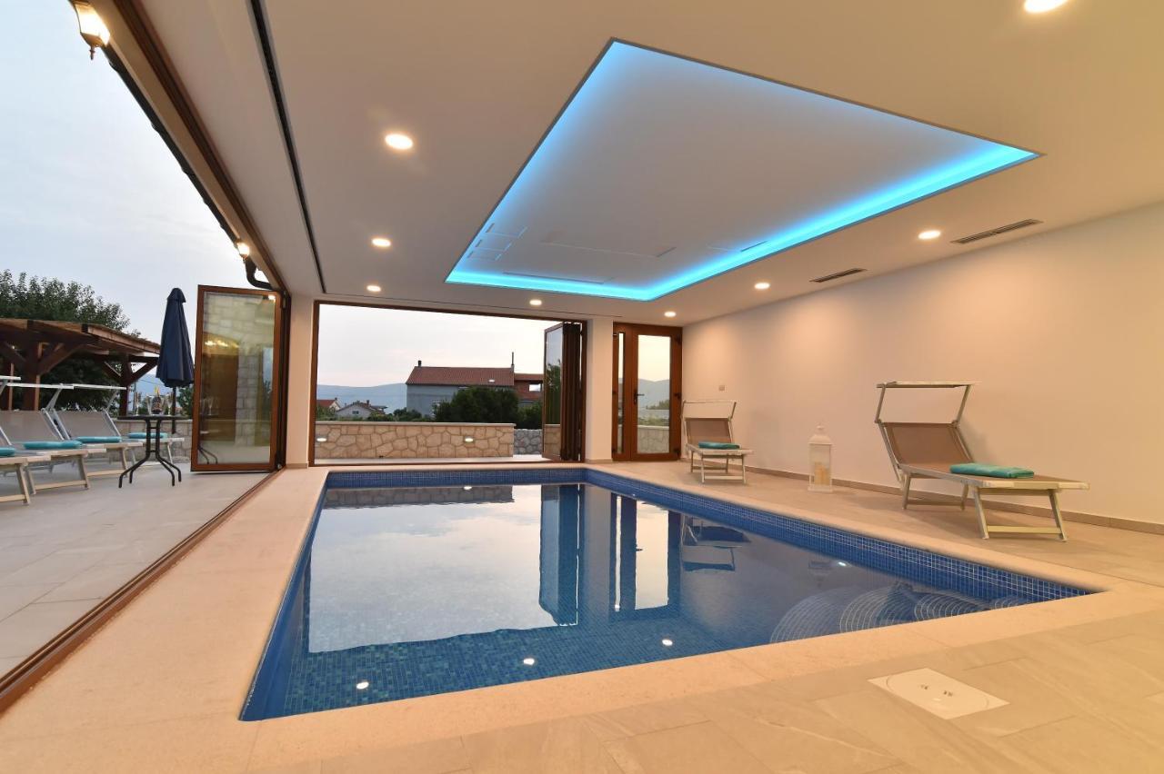 Villa Muskatel -With Heated Pool Brzac Exterior photo