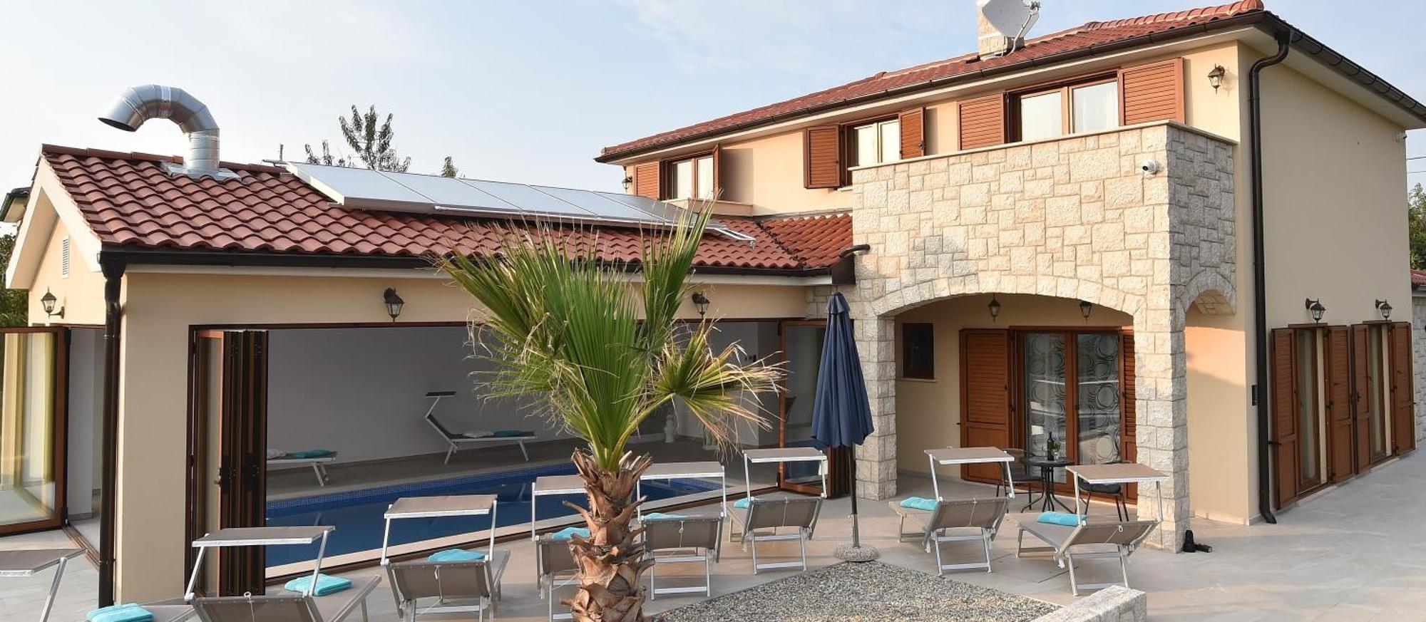Villa Muskatel -With Heated Pool Brzac Exterior photo